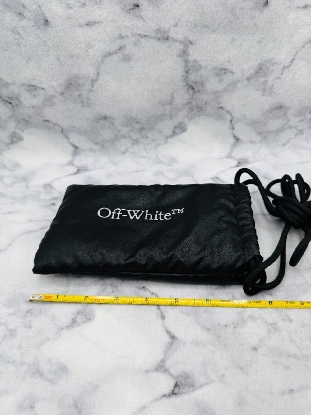 Off-White Sunglasses Case Set,Soft Padded Drawstring Bag Shoulder Strap,Cloth - Picture 5 of 9